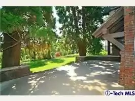 12868483_16_jpg